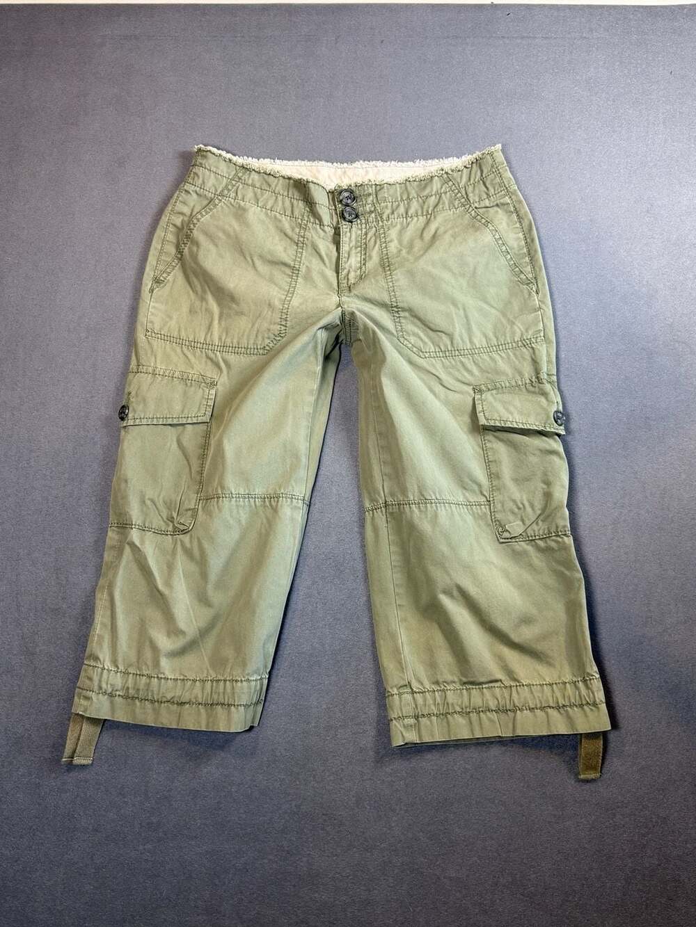 Y2K Banana Republic Cargo Capri Pants Size 2 Green Y2K Utility Crop